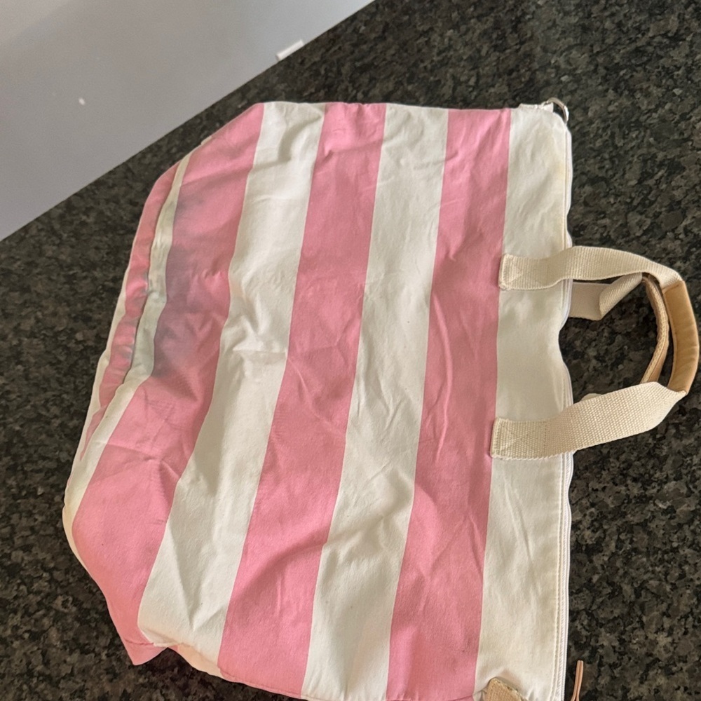 Victoria's Secret Pink and White Tote Bag - Picture 7 of 16